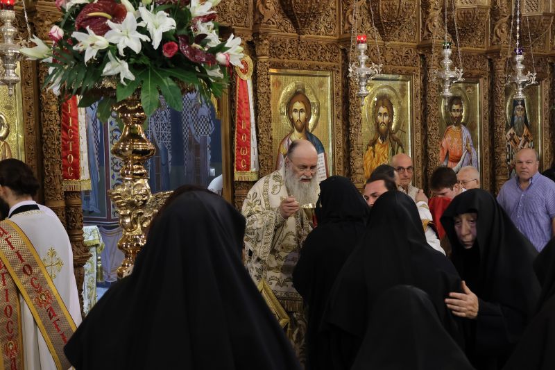 ΟΝΟΜΑΣΤΗΡΙΑ ΜΗΤΡΟΠΟΛΙΤΟΥ ΔΡΑΜΑΣ ΔΩΡΟΘΕΟΥ